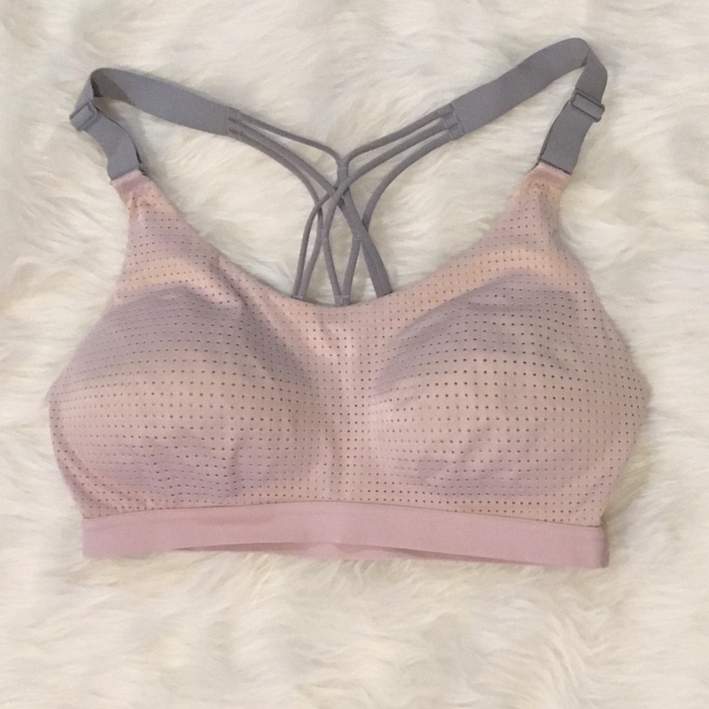 Victoria Sport Low Impact Bra 34D